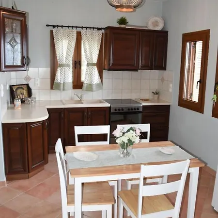 Aphrodite , Charming Apt With Stunning View! *