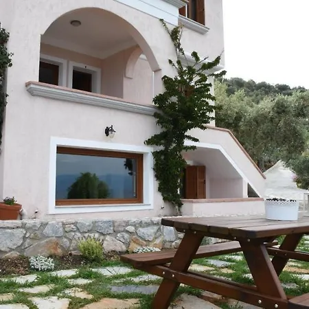 Aphrodite , Charming Apt With Stunning View! Amaliapoli