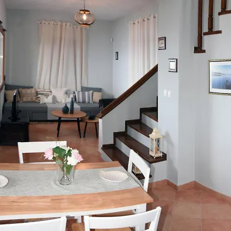 Apartment Aphrodite , Charming Apt With Stunning View!